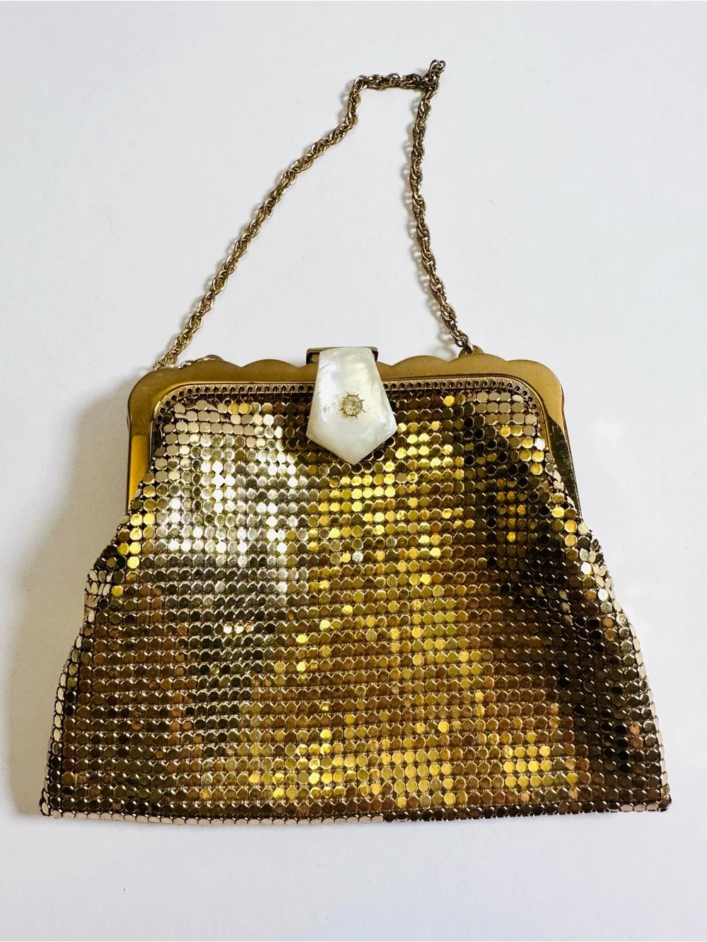 Vintage 1950s Whiting & Davis Gold Mesh Purse #2962 Pearlescent Clasp USA AS IS